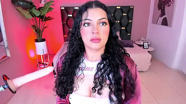 Kititi0x0 – webcam model profile photo Image 6