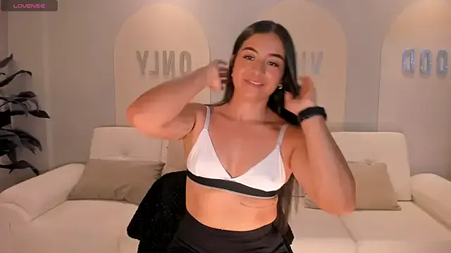 HanaSong – webcam model profile photo Image 7