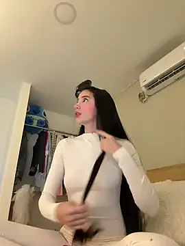 NickyGray – webcam model profile photo Image 4