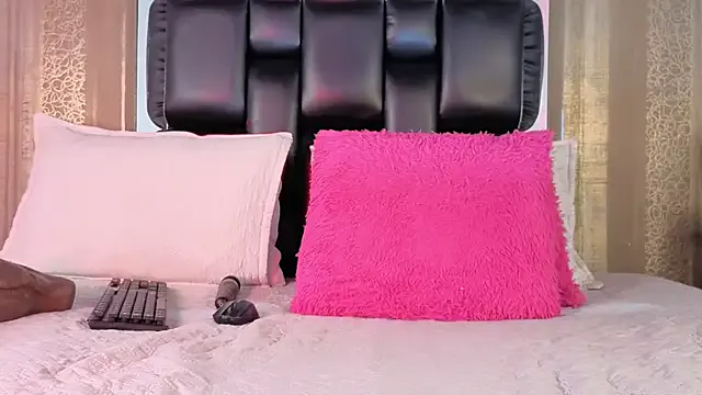 Live with SofiaJoy on FliCam Image 16