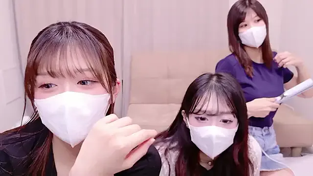 NoaMarin – webcam model profile photo Image 5