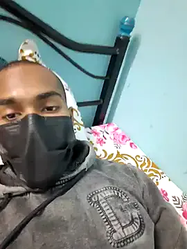 aliceee18 – webcam model profile photo Image 7