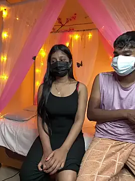 ZaraReyes – webcam model profile photo Image 2