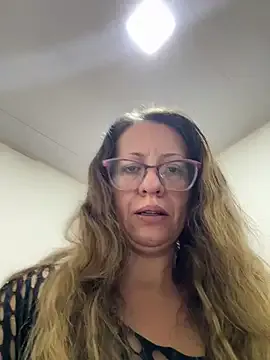 EivaStone – webcam model profile photo Image 14