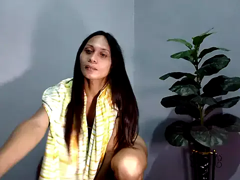 SANDIYE – webcam model profile photo Image 12