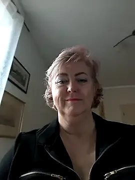 Live with NinnaPortugal on FliCam Image 4