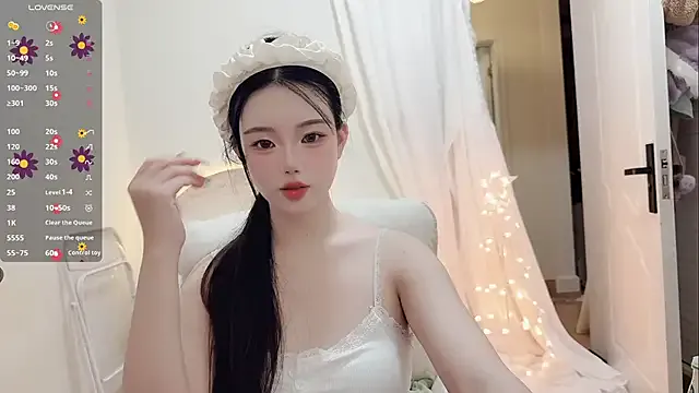 SophieBlaake – webcam model profile photo Image 18