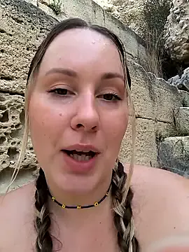 Mona_Plus Image 19