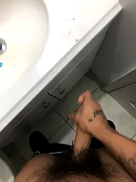 latinawildhot – webcam model profile photo Image 2