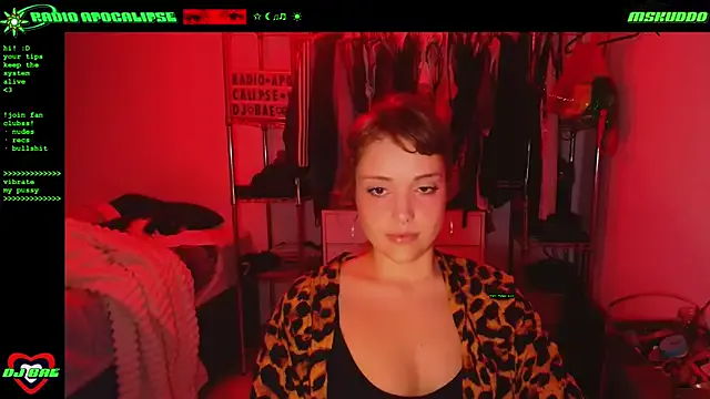tamiiMe – webcam model profile photo Image 8