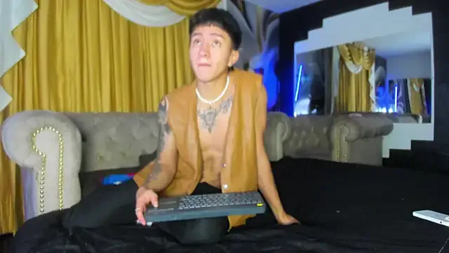 Bonne_wet – webcam model profile photo Image 4