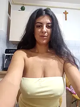 FitnessBunny – webcam model profile photo Image 18