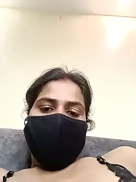 LunaKrismas – webcam model profile photo Image 17