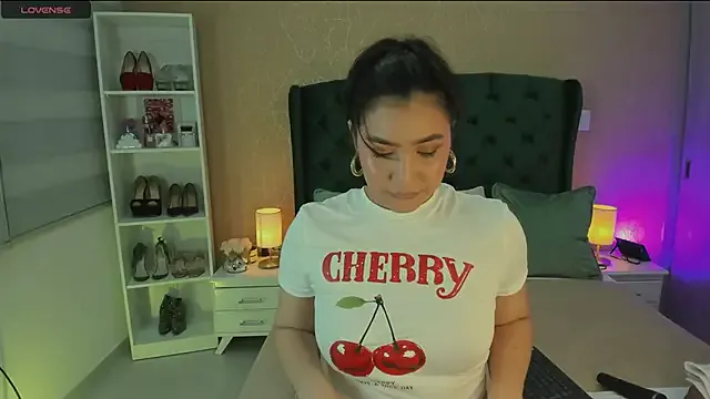 BarbieKarly – webcam model profile photo Image 7