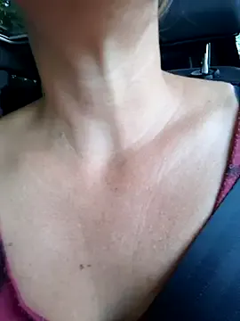 NickAnny – webcam model profile photo Image 16