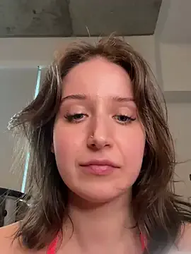 AnnyEvance – webcam model profile photo Image 8