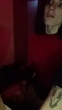 ValenWill – webcam model profile photo Image 5