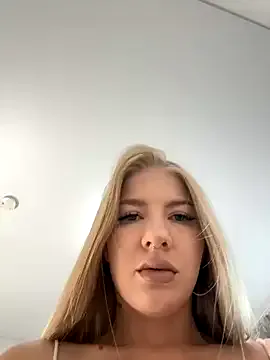 A_Good_witch – webcam model profile photo Image 6