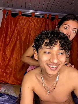 LennaVoss – webcam model profile photo Image 5