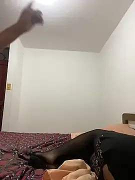 LennaVoss – webcam model profile photo Image 9