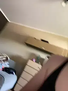 AylaRosell – webcam model profile photo Image 2