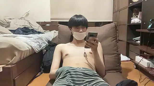 nik_sharp – webcam model profile photo Image 5