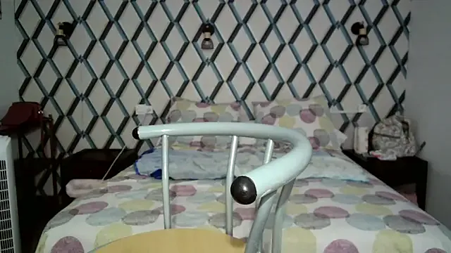 AprilXXS – webcam model profile photo Image 11