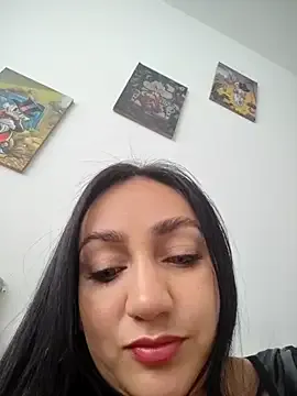 SkylarVoxx – webcam model profile photo Image 7