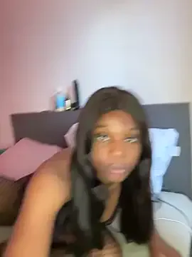 Live with BloomingOfVanessa on FliCam Image 7