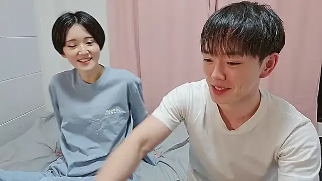 Live with CarlaHoll on FliCam Image 11