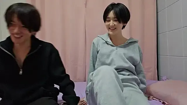 Live with CarlaHoll on FliCam Image 9