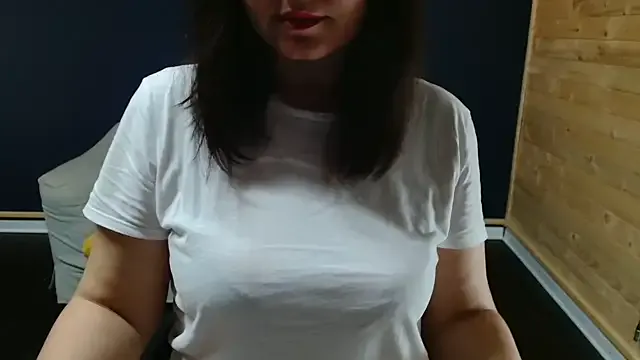 NovaBabe21 – webcam model profile photo