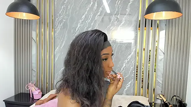 SofiRivas – webcam model profile photo Image 16