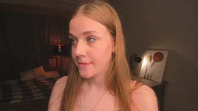 NickyGray – webcam model profile photo Image 19