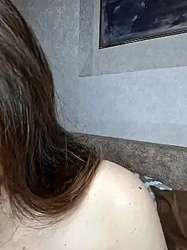 Wow-nisha – webcam model profile photo Image 12