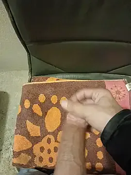 Lililth_Capri77 – webcam model profile photo Image 4