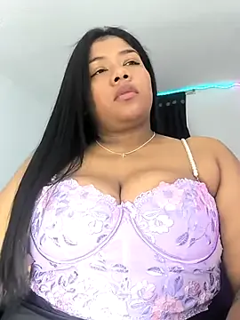 IsaRose – webcam model profile photo Image 17