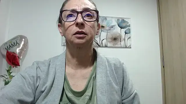 OnlyPragya – webcam model profile photo Image 2