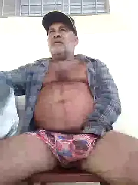 Akiravega – webcam model profile photo Image 2