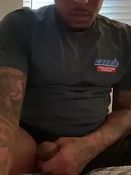 EliotStone – webcam model profile photo Image 11