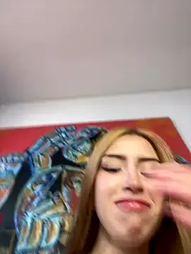 AdamLazis – webcam model profile photo Image 6