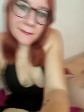 EmmaShaykk – webcam model profile photo Image 5