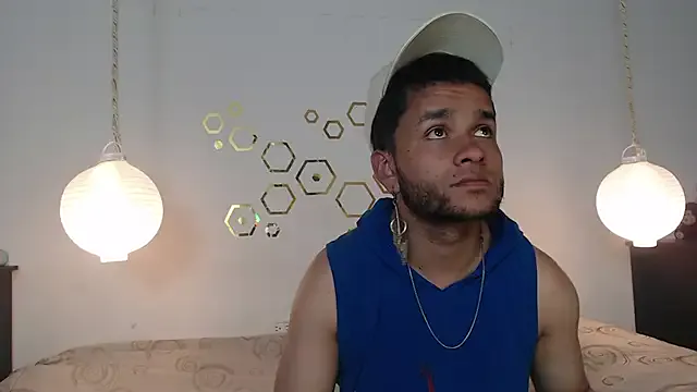 KarimeHills – webcam model profile photo Image 14