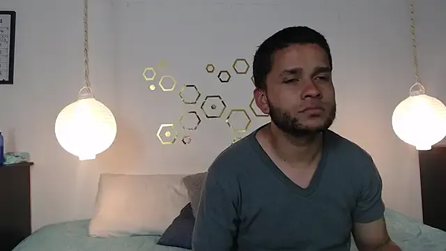 KarimeHills – webcam model profile photo Image 15