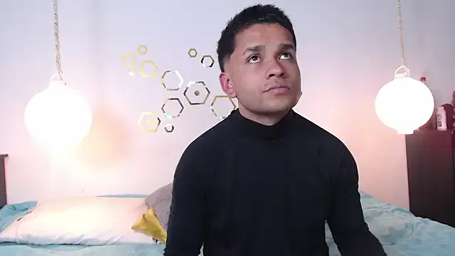 KarimeHills – webcam model profile photo Image 16