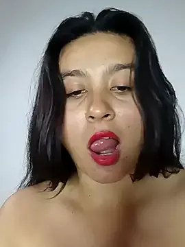 FitnessBunny – webcam model profile photo Image 10