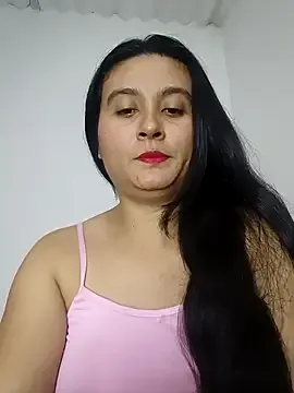 FitnessBunny – webcam model profile photo Image 18