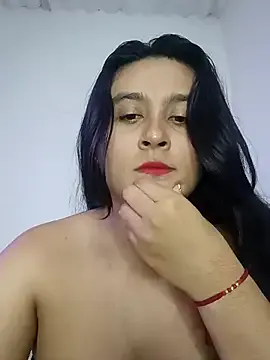 FitnessBunny – webcam model profile photo Image 8