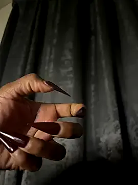 QUEEN_NOBUHLE_777 – webcam model profile photo