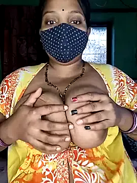 StephanieMarrien – webcam model profile photo Image 13